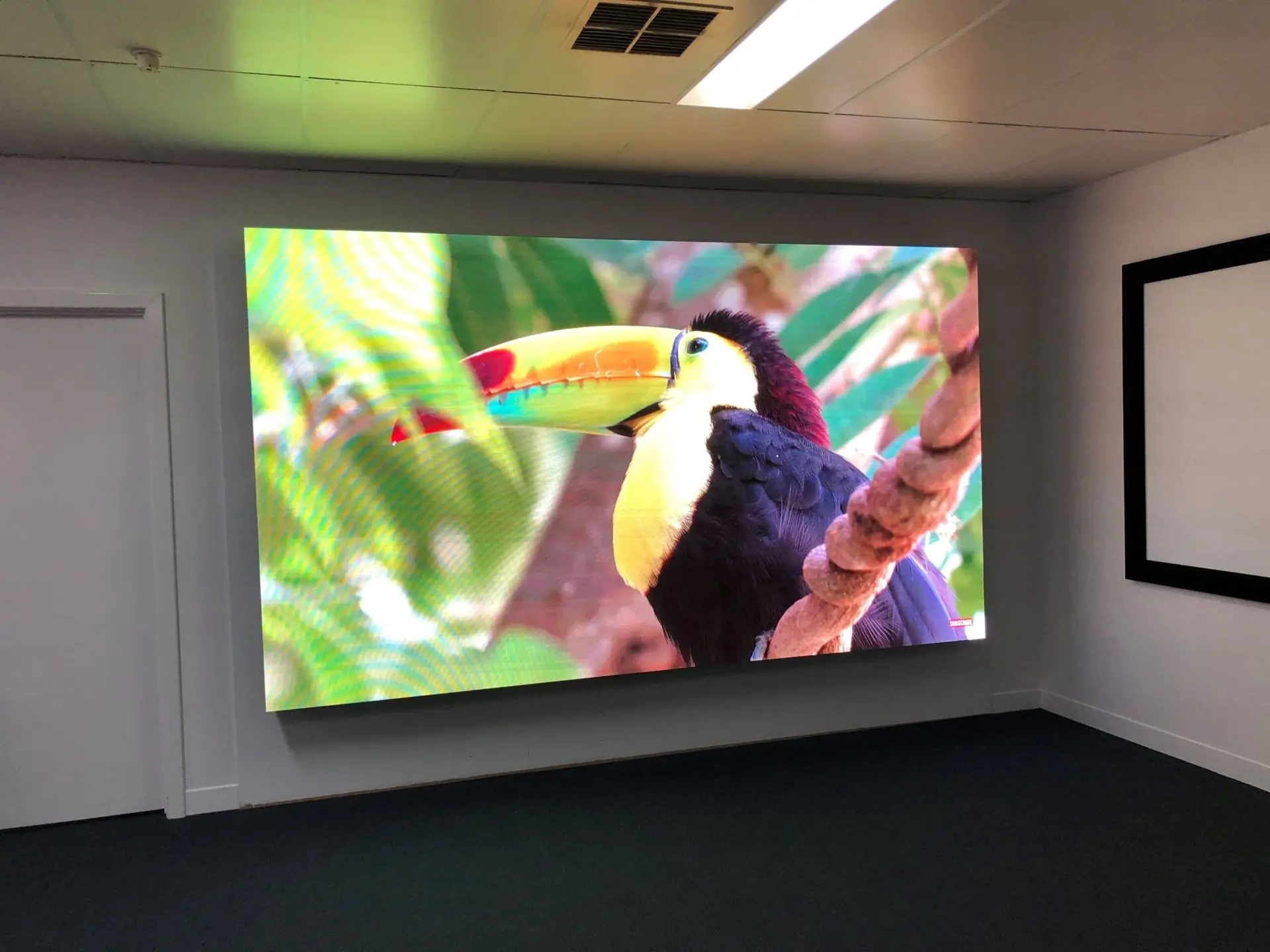 School Undercover Area & Hall Large Display Solutions (Projection & LED Screens) - Image 6