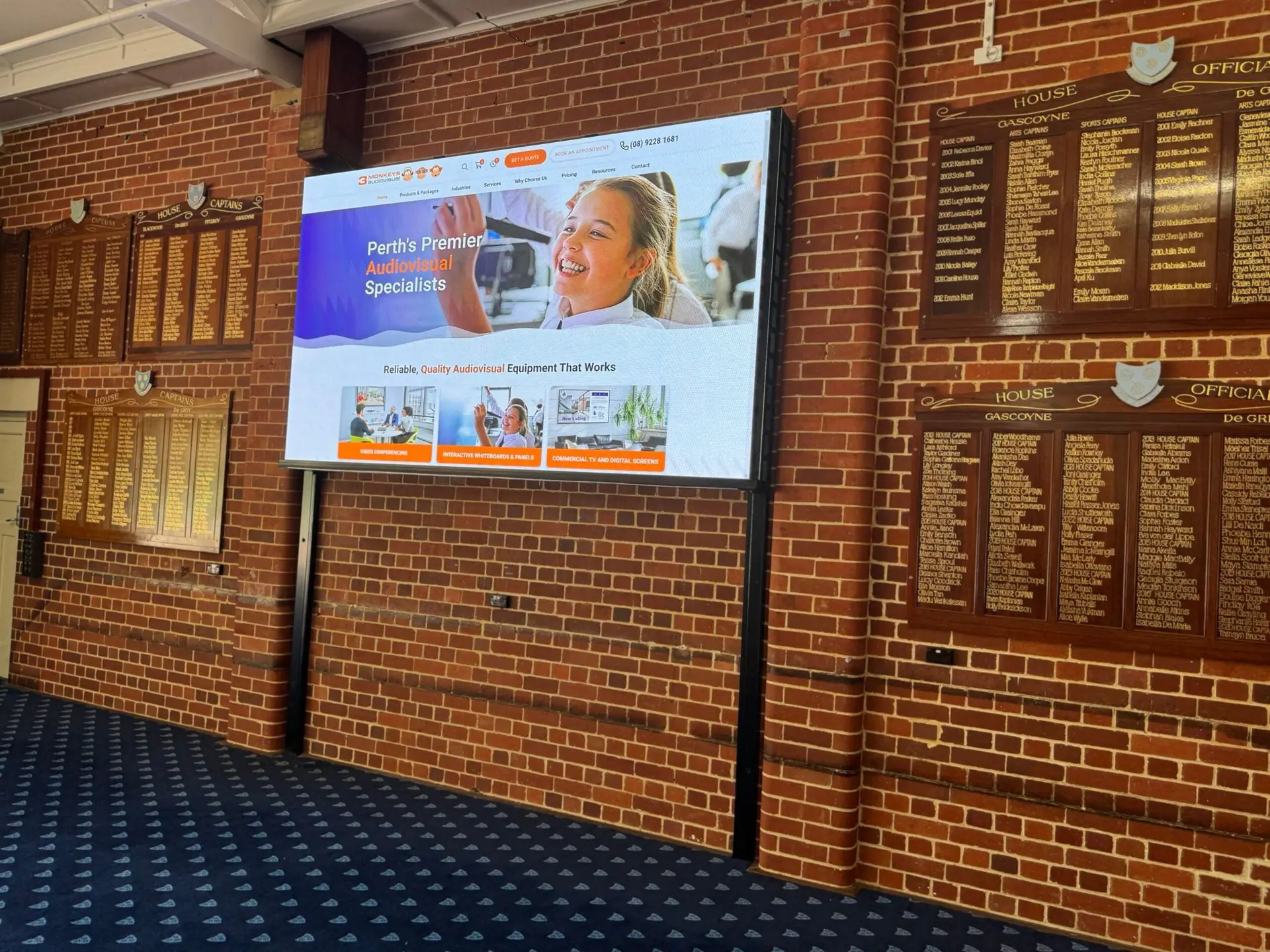 School Undercover Area & Hall Large Display Solutions (Projection & LED Screens) - Image 2