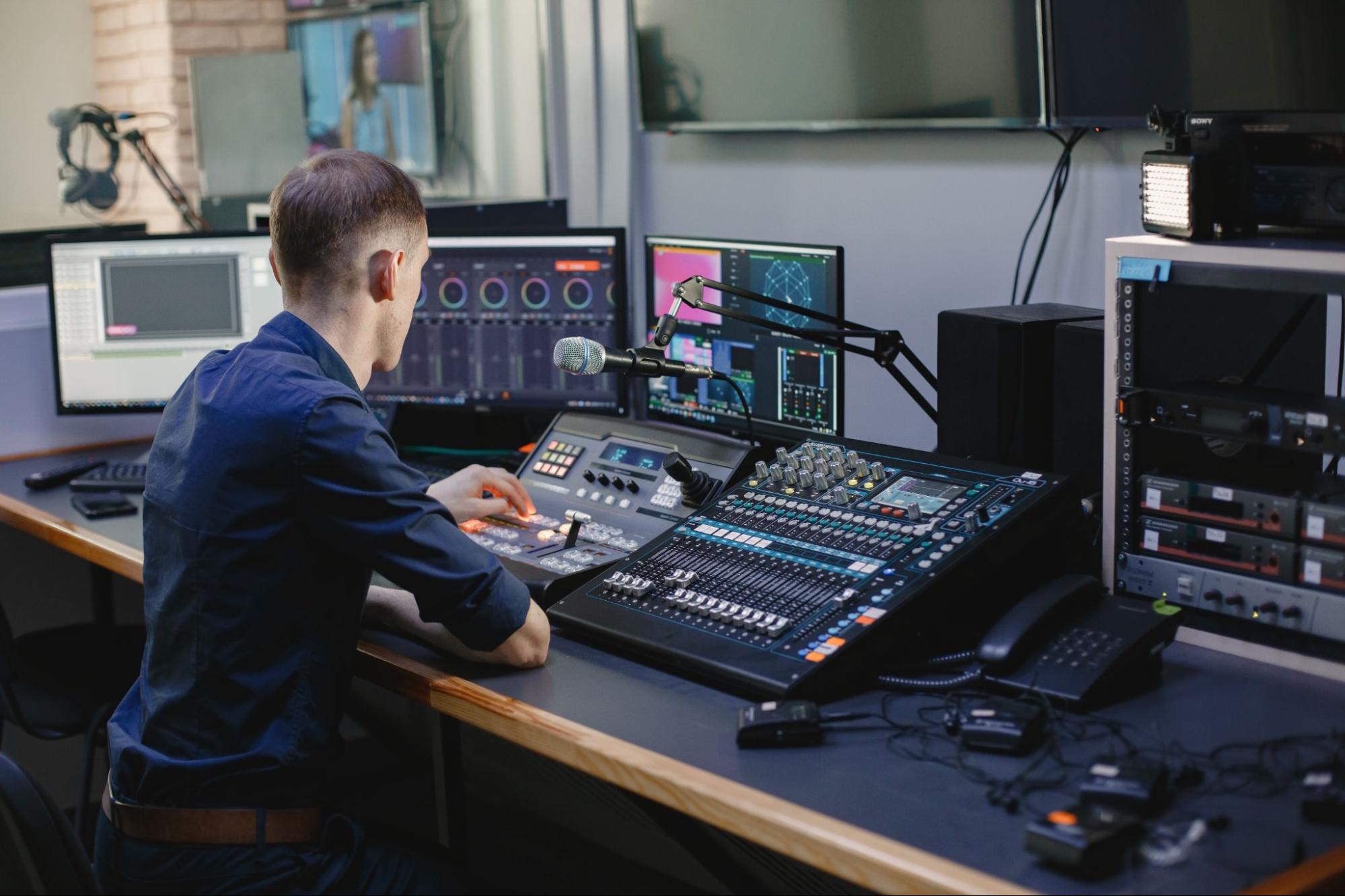 Benefits of Professional Audio Visual Services